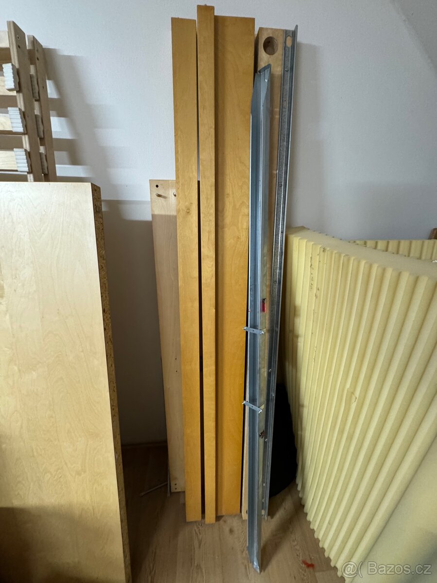 Postel IKEA MALM šířka 140 světlá dýha