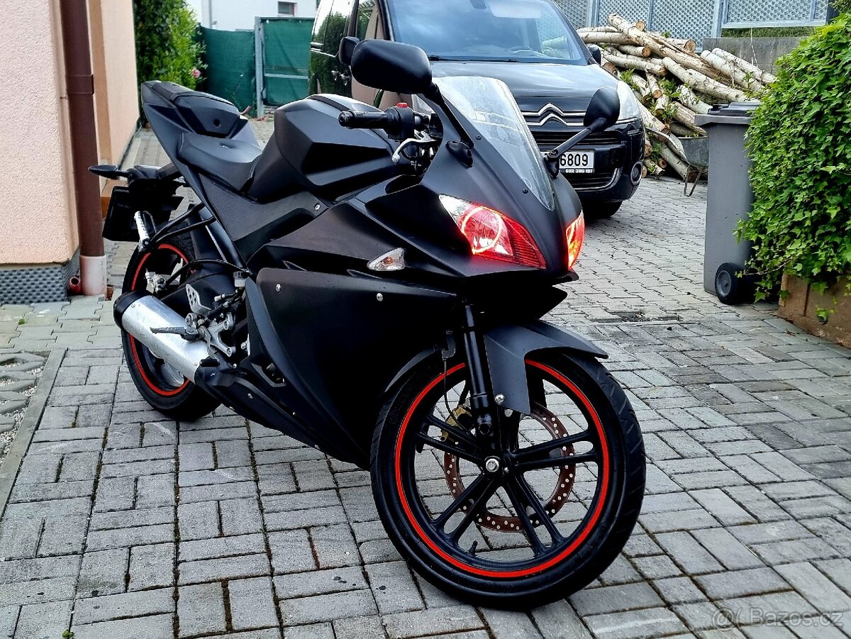 Yamaha YZF-R125