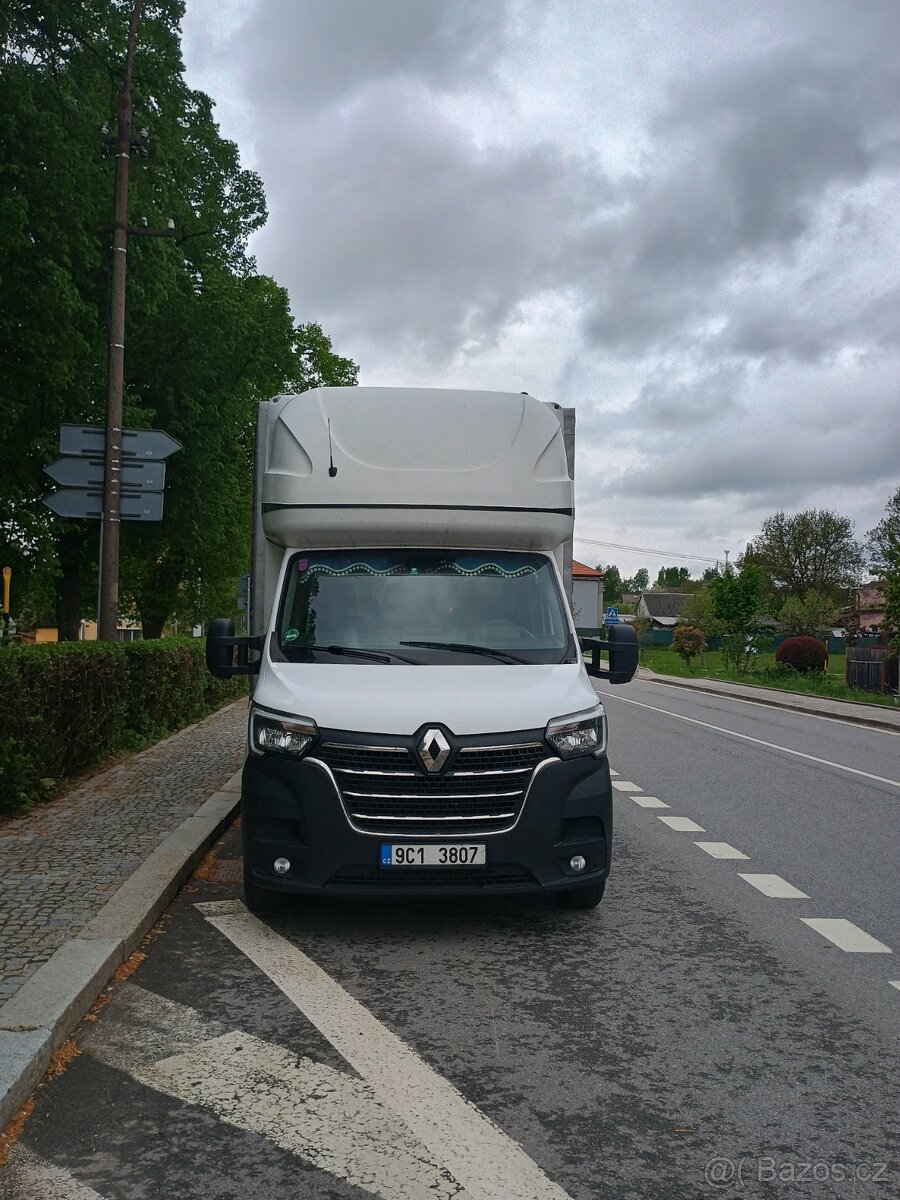 Renault Master 2.3 dCi | 8 palet | 2022 | hydraulické čelo