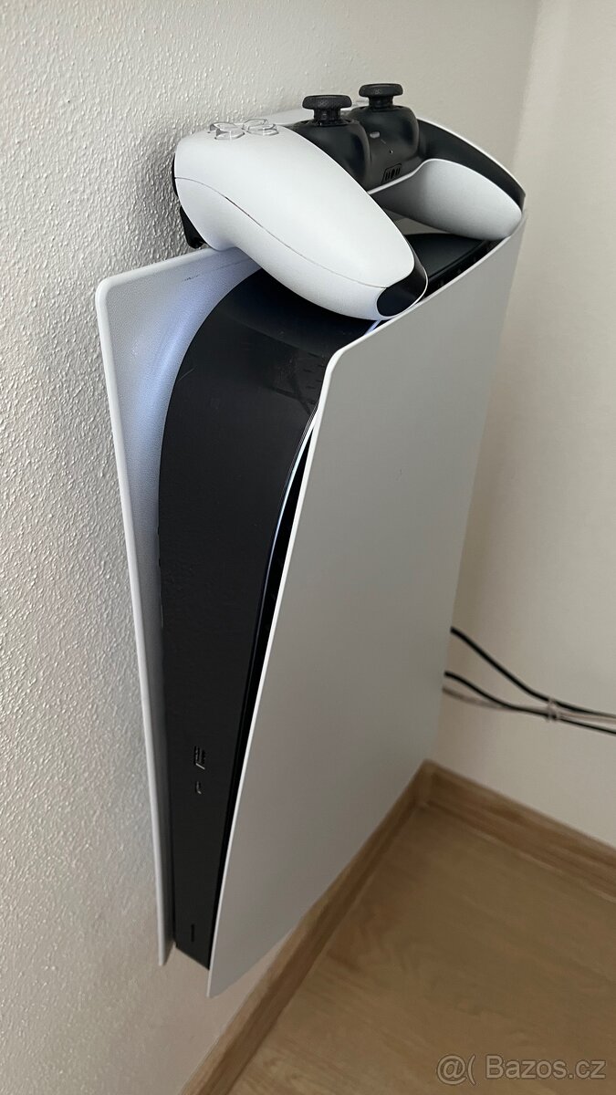 Playstation PS5 Digital + držák na zeď