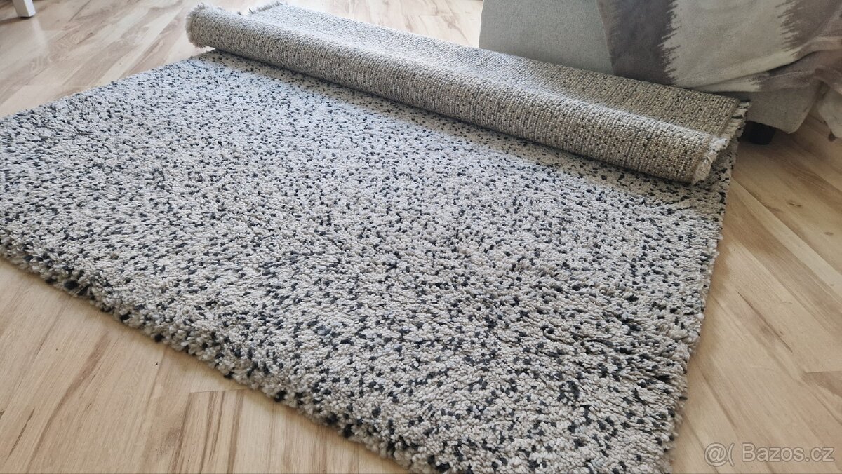 Koberec Ikea Vindum