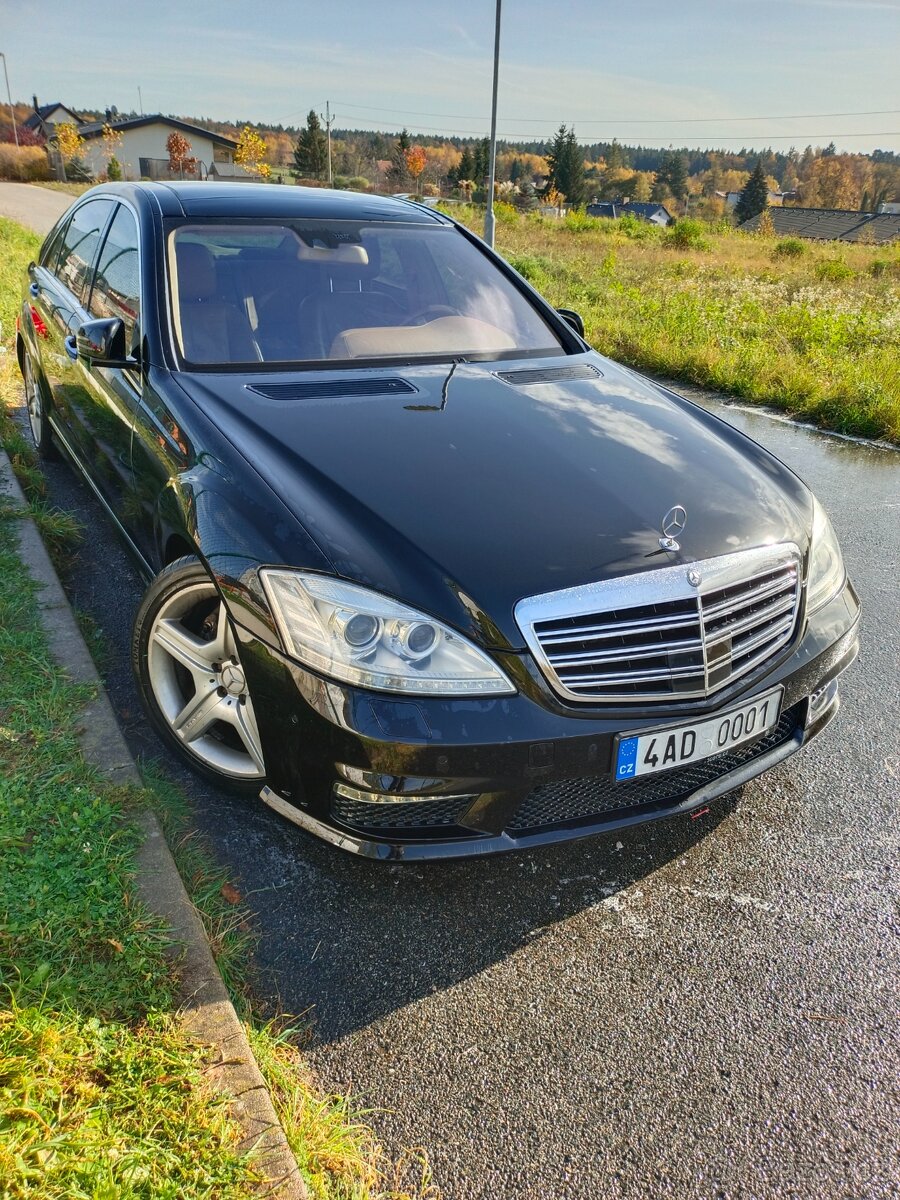 Mercedes S