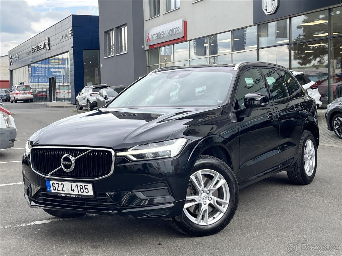 Volvo XC60 2,0 T5 ČR Momentum AWD AT