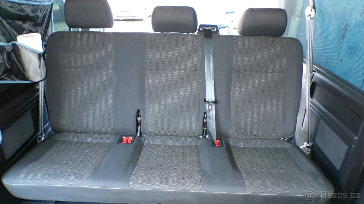 VW T6 T5 a T6.1 Caravelle sedadla 3-řada - odstín T6 PANDU