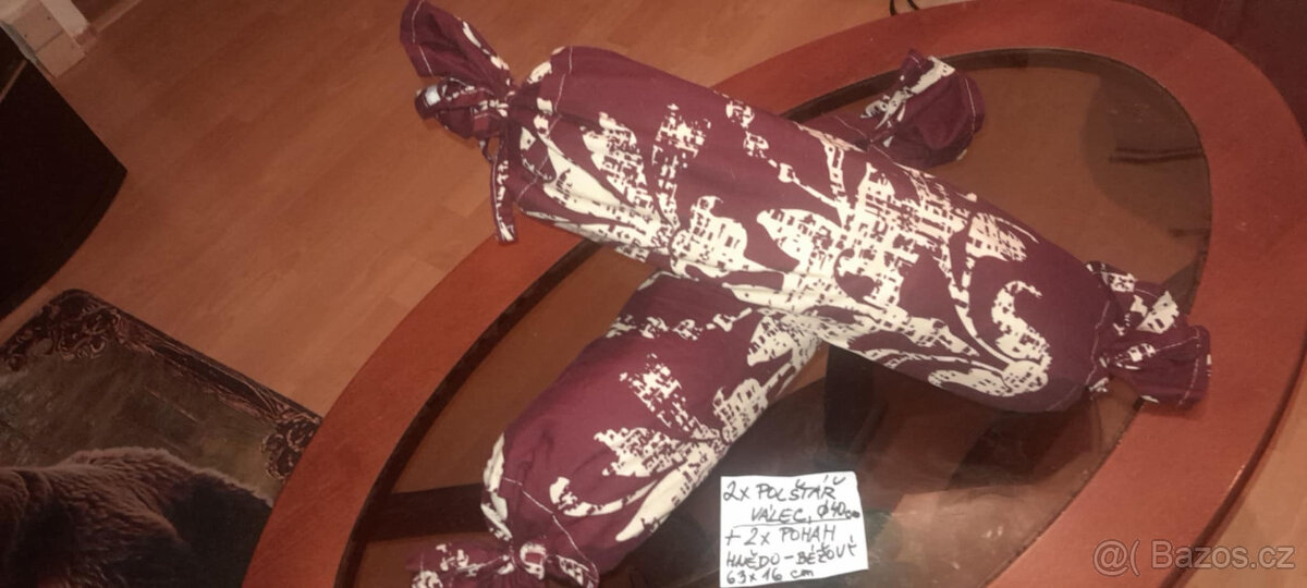 Polštář válec, délka 63 cm + potah /cena za 2 kusy