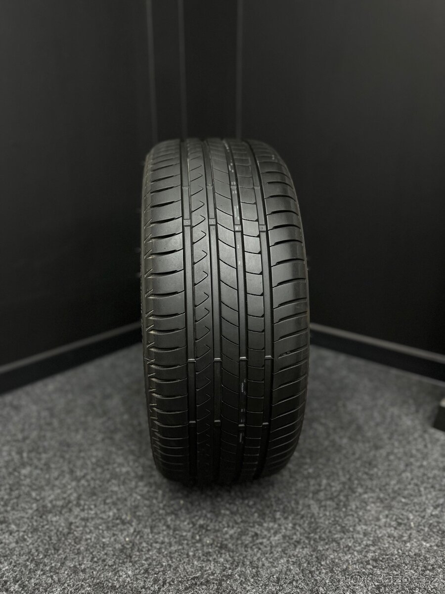 1ks pneu Dayton 225/45/17 94Y