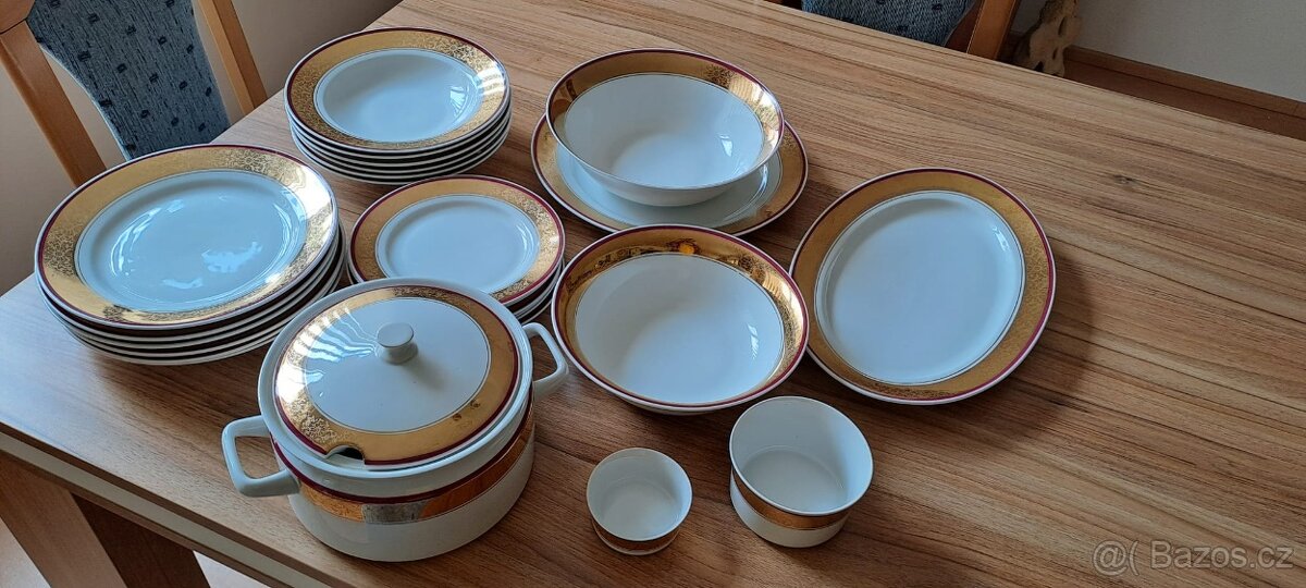 Porcelánový servis