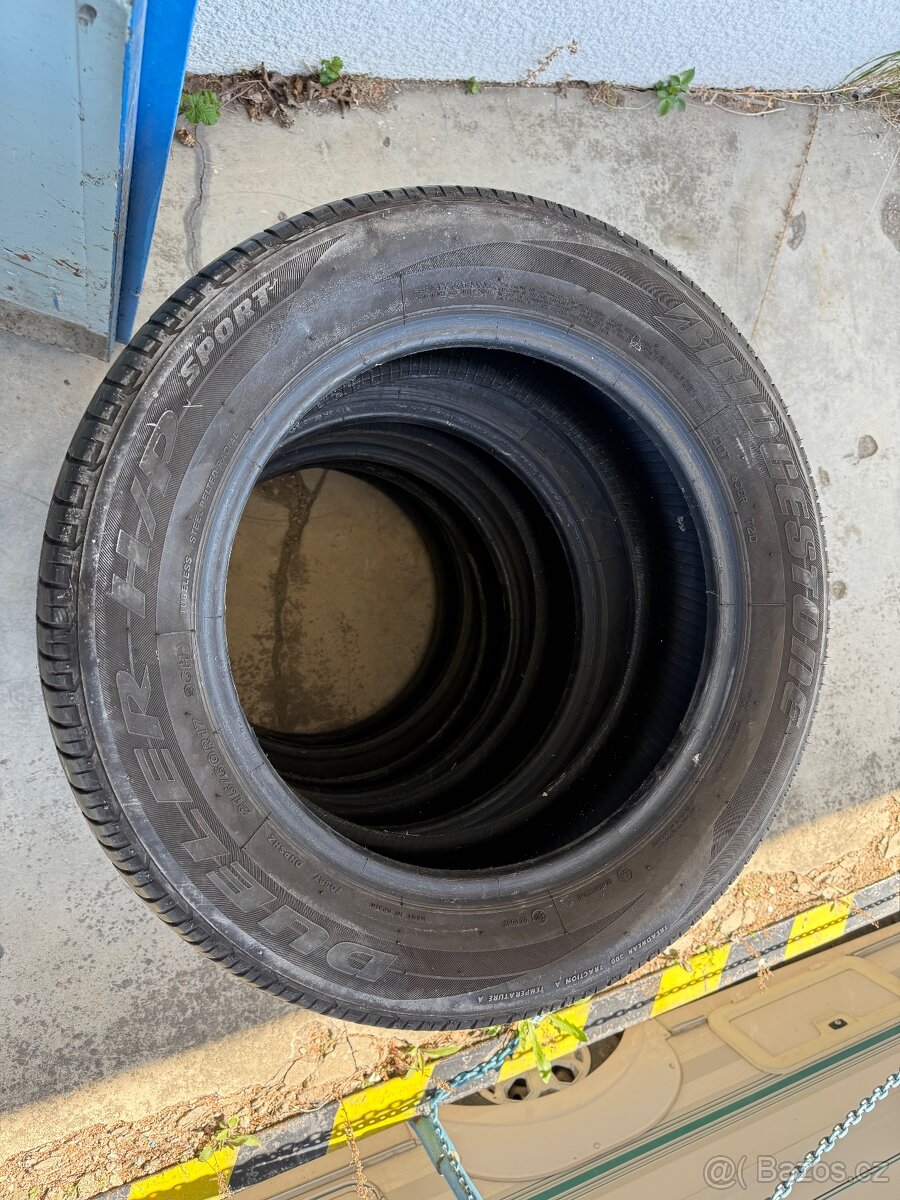 215/60/R17