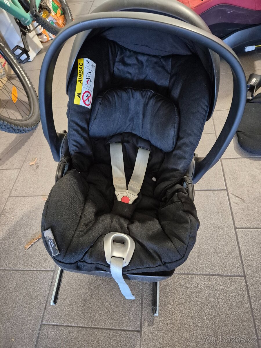 Dětská autosedačka Cybex Cloud Q platinum
