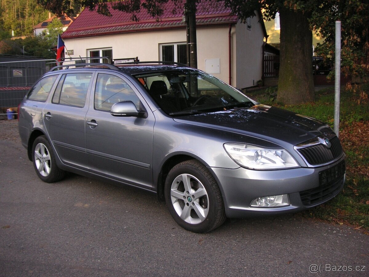 Škoda Octavia II 1.6 TDi-Serviska Combi
