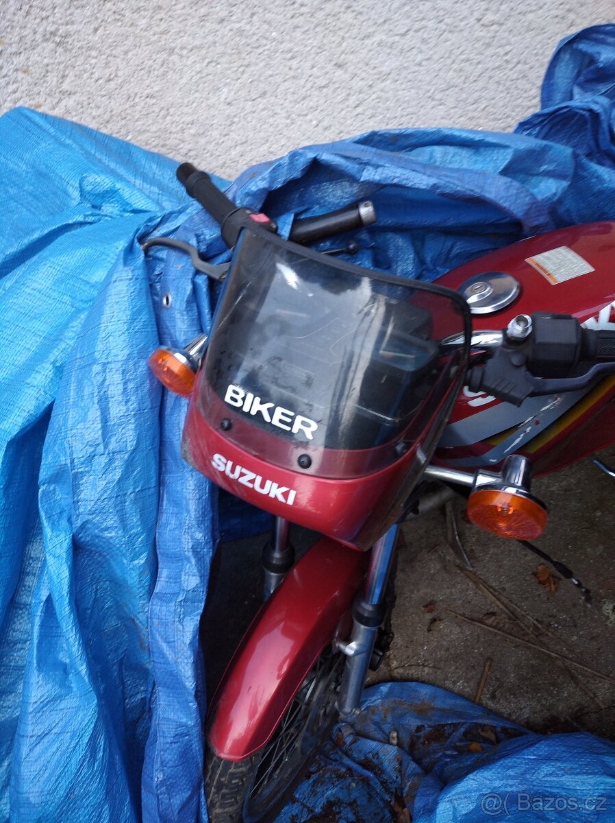 Rozprodám Suzuki 125 GS