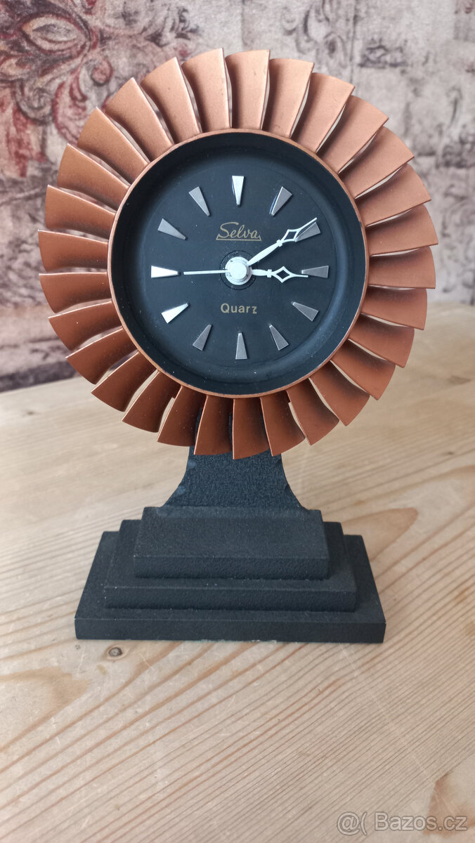 hodiny stolní, Selva, Quarz
