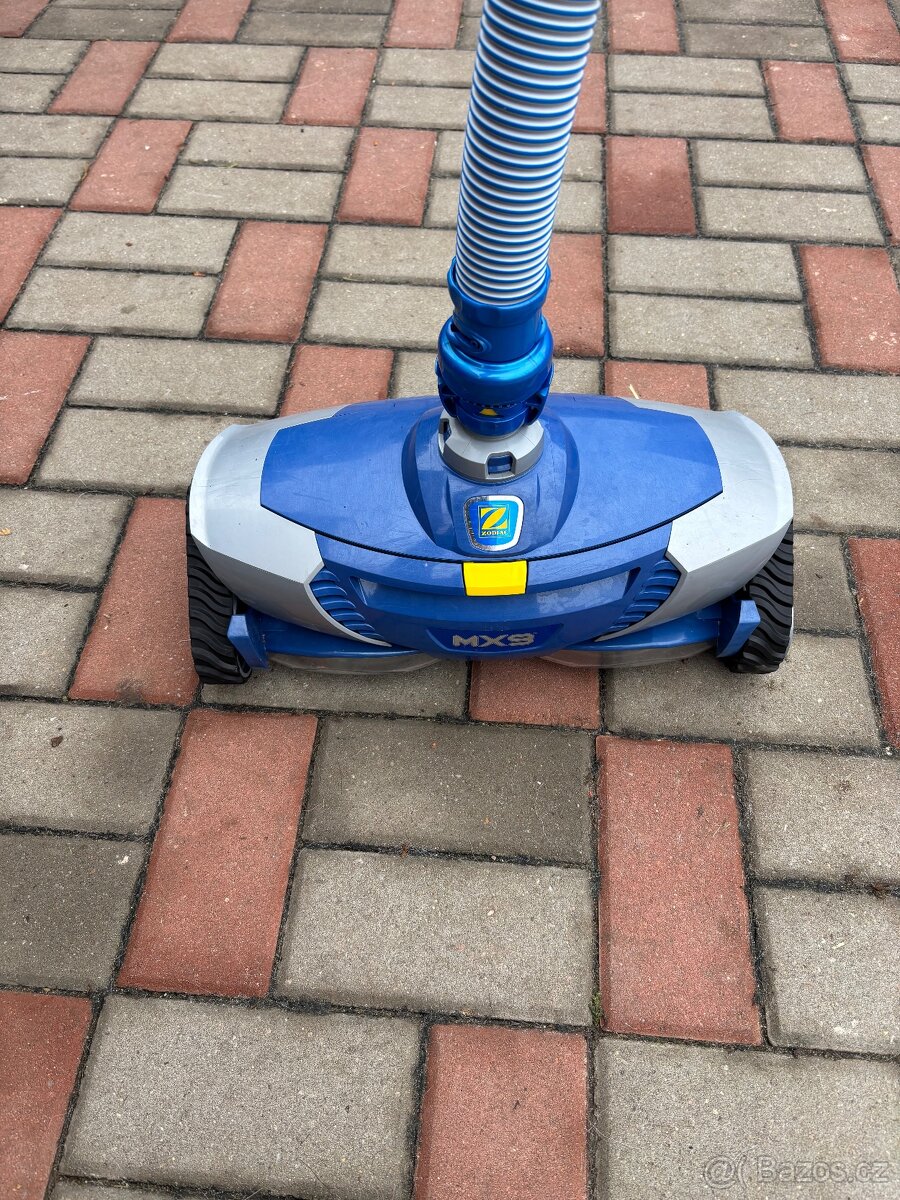 Bazénový vysavač Zodiac MX9
