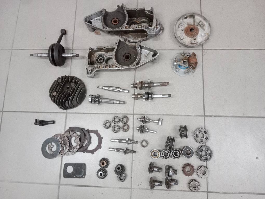 ČZ 175 Předválečná - Motor na Díly..