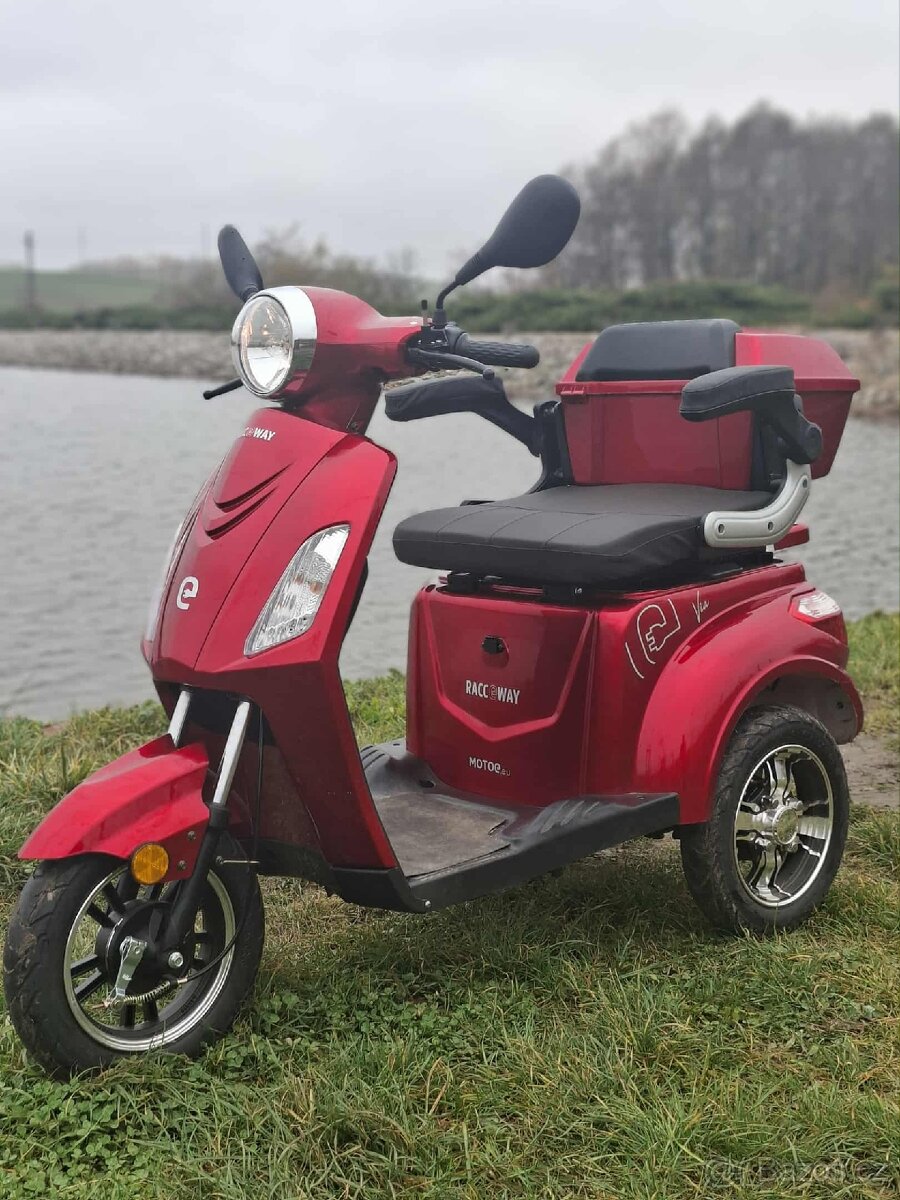 Elektrotrikolka pro seniory