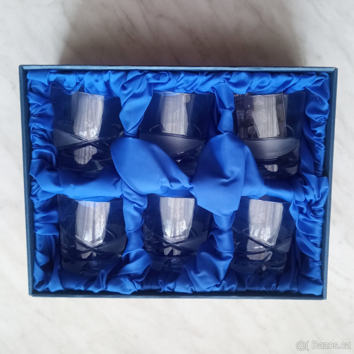 Sada broušených sklenek