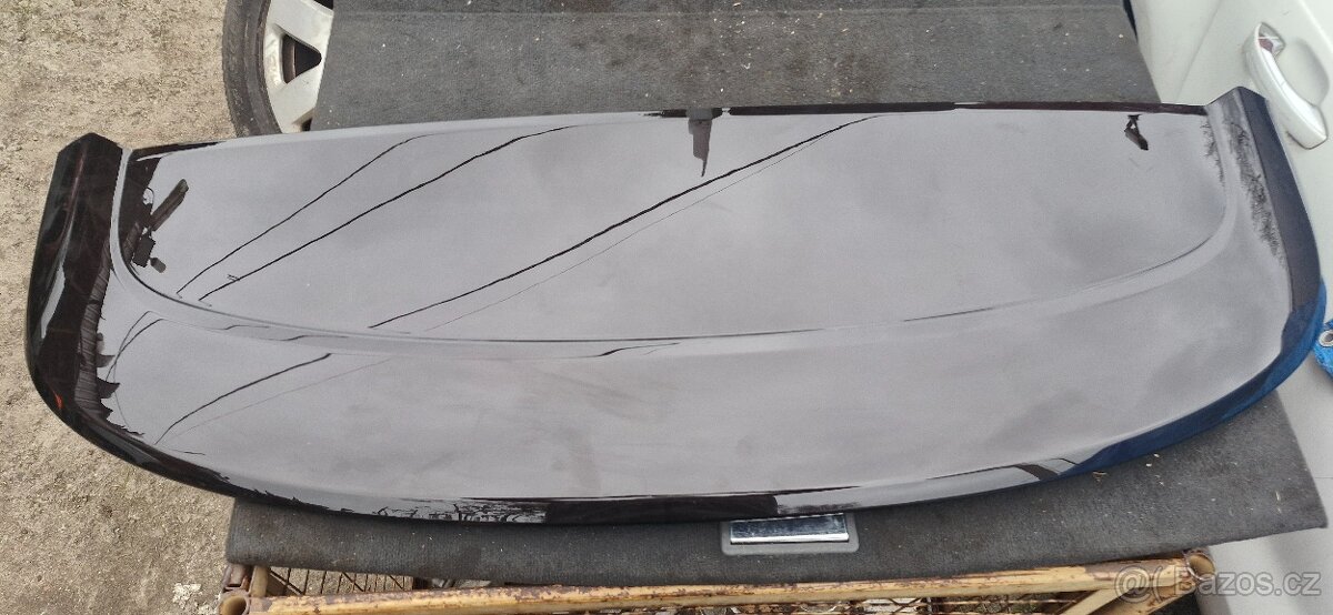 Prodlouzeni strechy range rover L405 spoiler