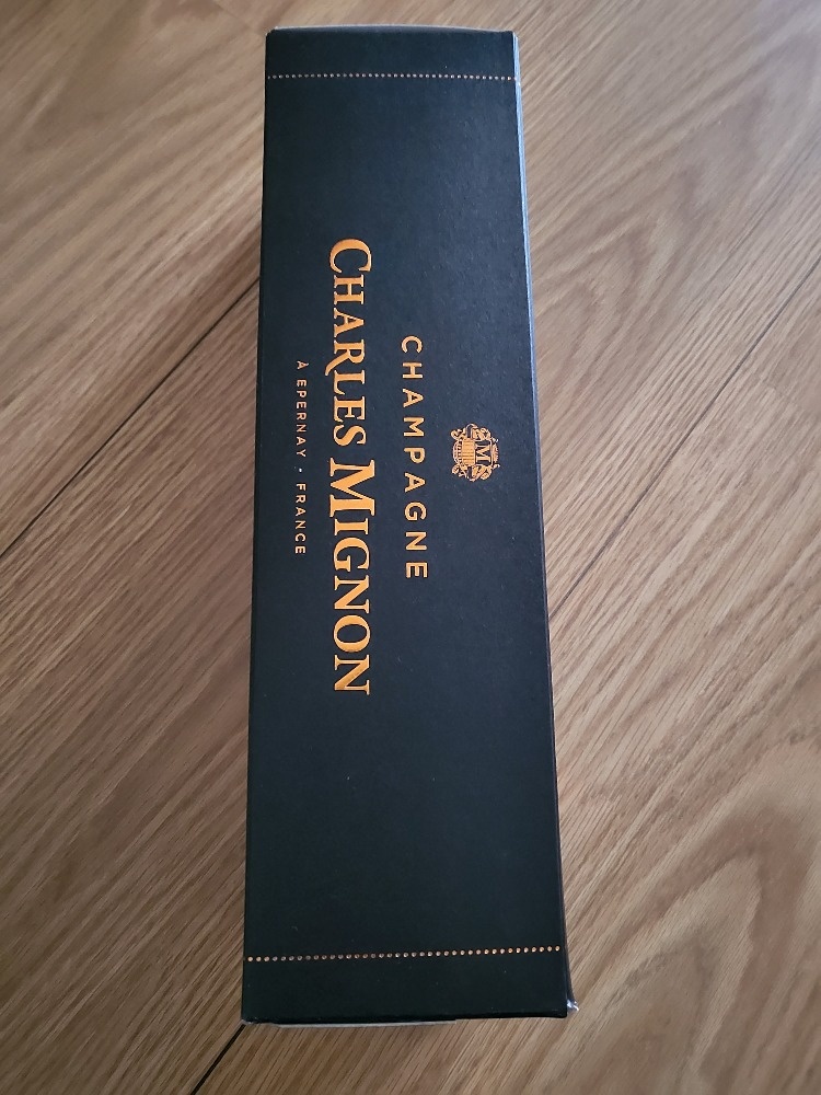 Champagne Charles Mignon Premium Reserve Brut dárkové balen