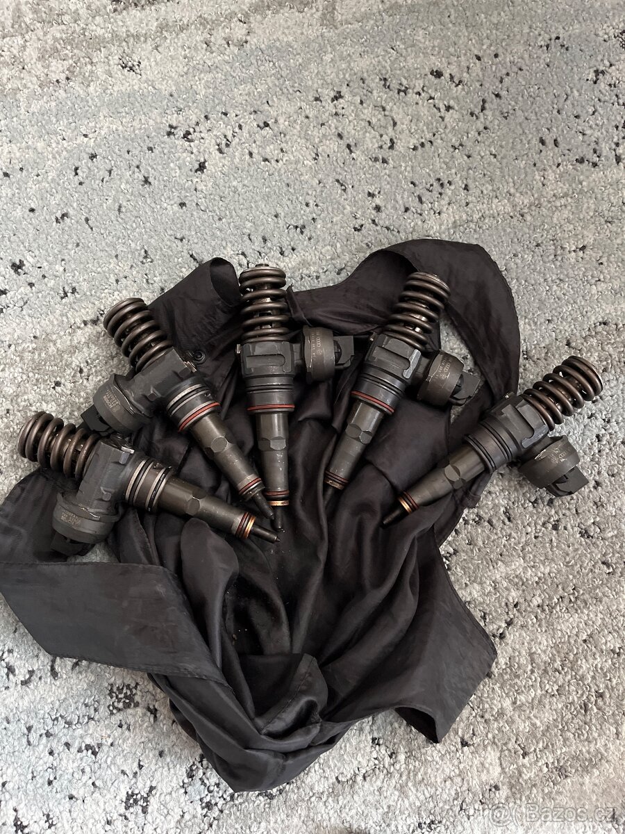 Vstřikovače VW B5 1.9 TDI PD 77 KW