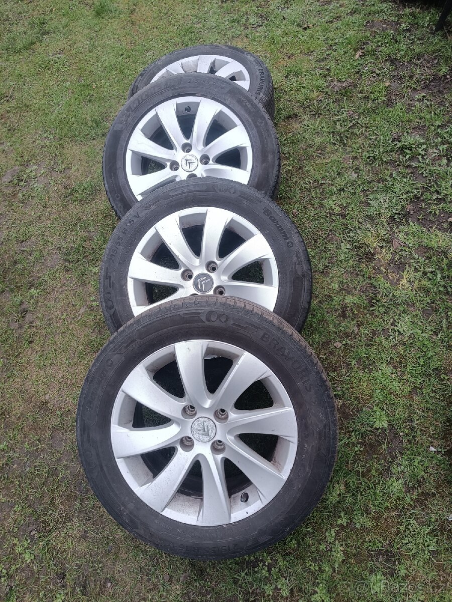 Citroen Berlingo, C4 Picasso, Peugeot 215/55 R16