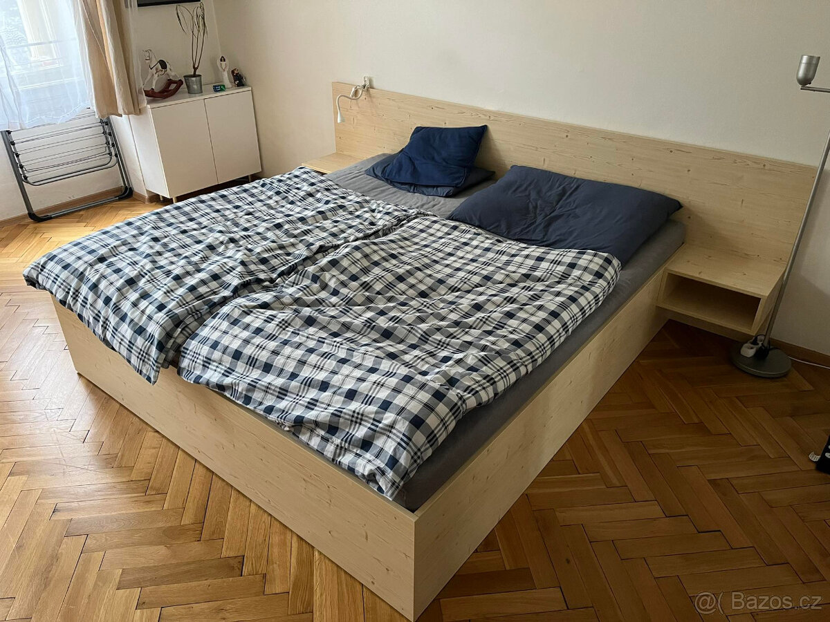 Prodám postel