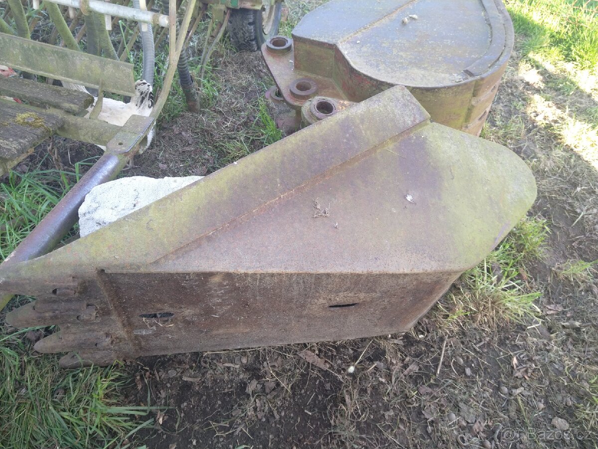 Lžíce lopata menzi muck