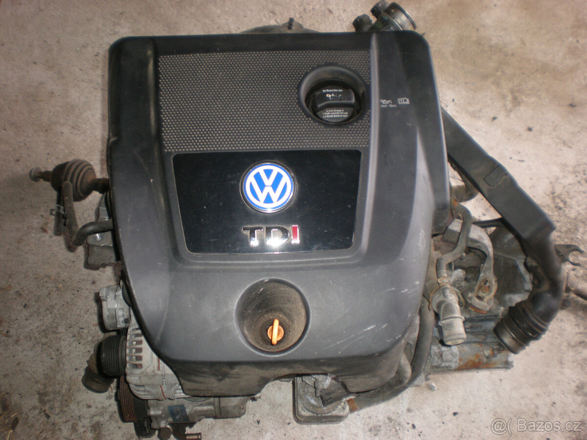 Motor a převodovka