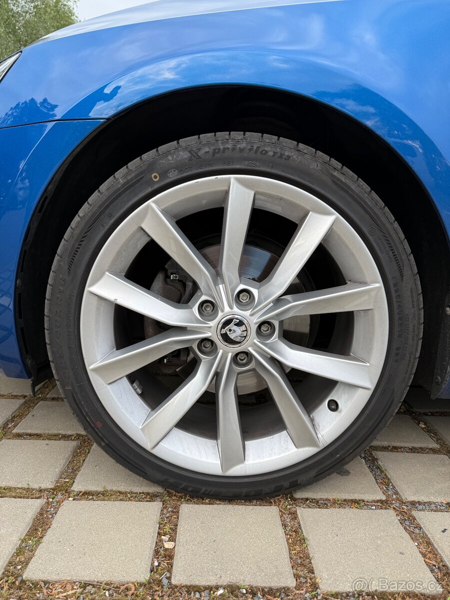 Alukola elektrony disky 5x112 r18 originál Škoda modus