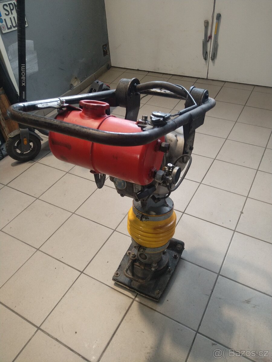 Vybrační deska wacker