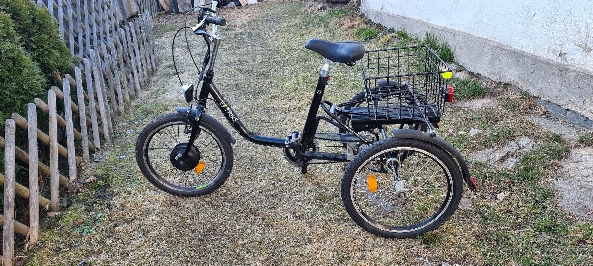 Elektrická tříkolka Apache etrike