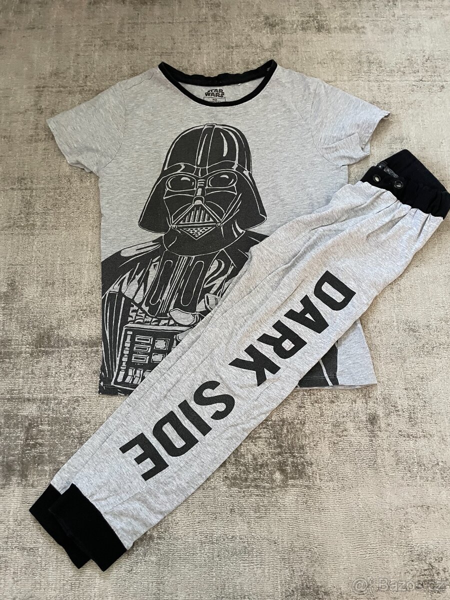 Pyžama dětská Star Wars vel. 146