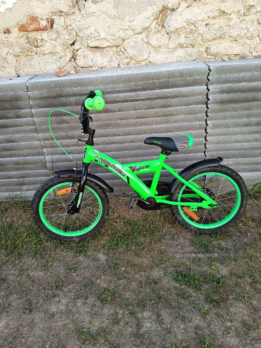 Dětské kolo 16
