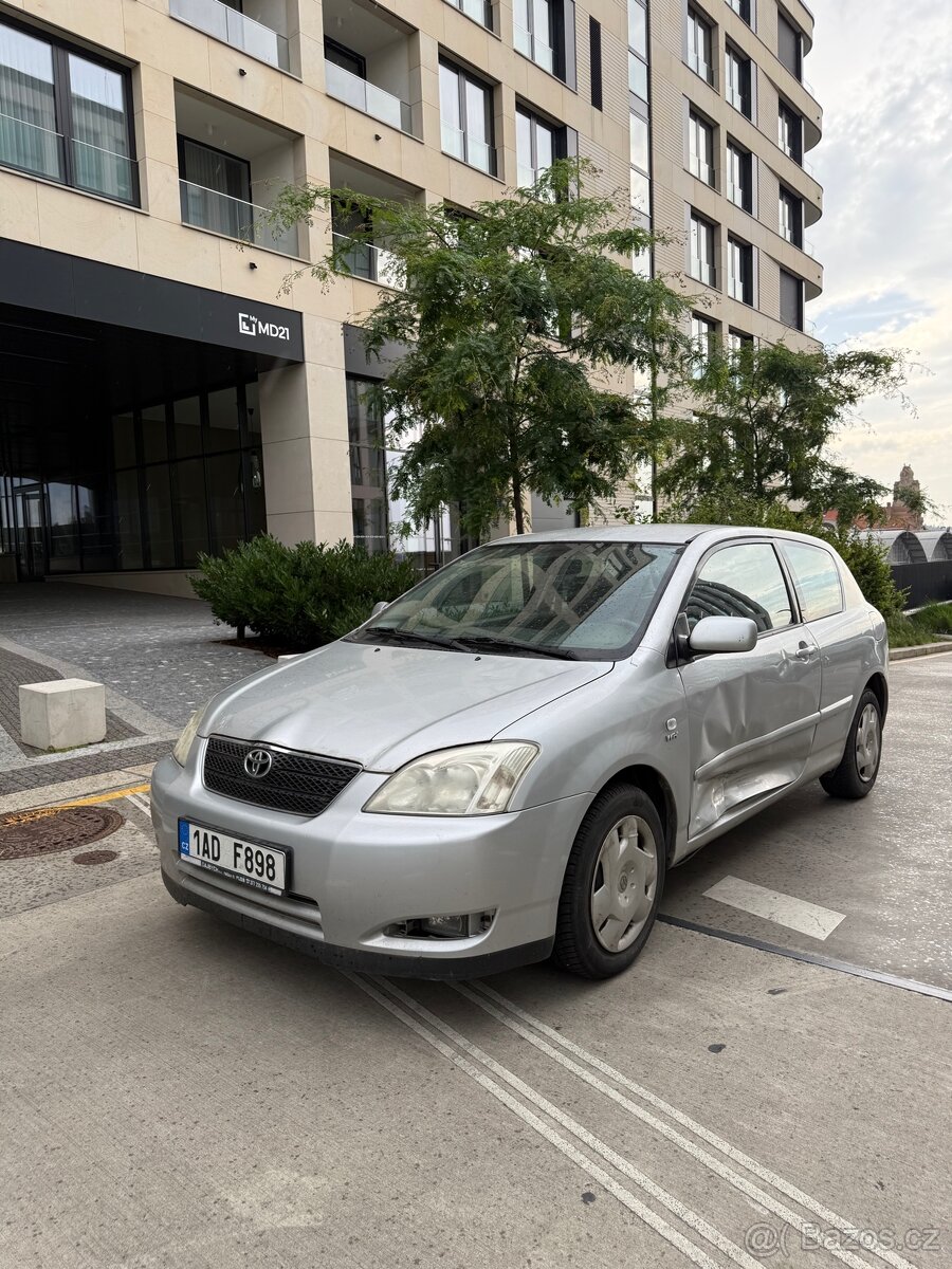 Toyota Corolla 1.6VVTI Automat