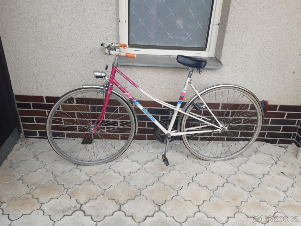 Prodám dámské kolo z Německa, s přehazovačkou