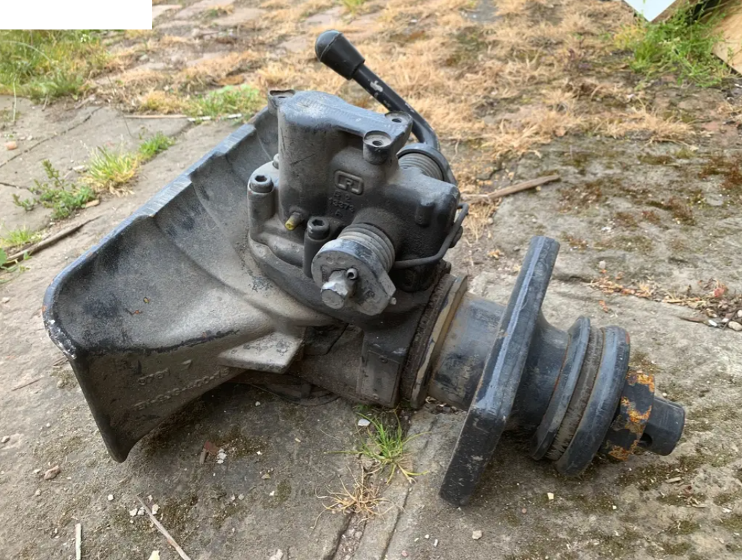 Tažné zařízení Rockinger RO400