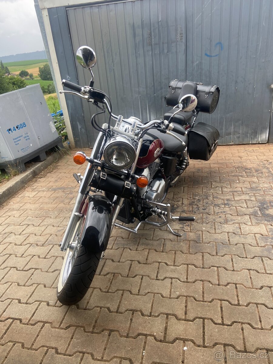 Honda shadow 750