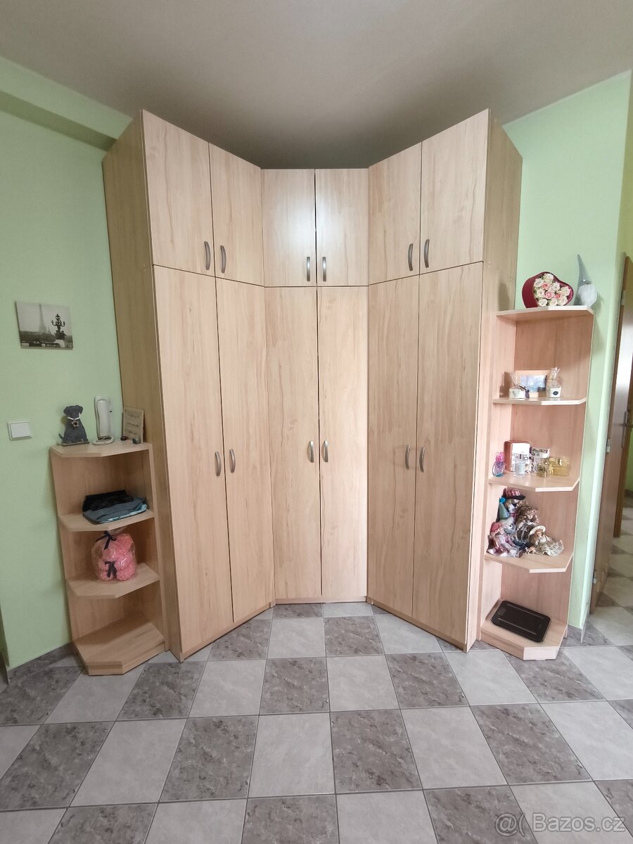 Sestava nábytku