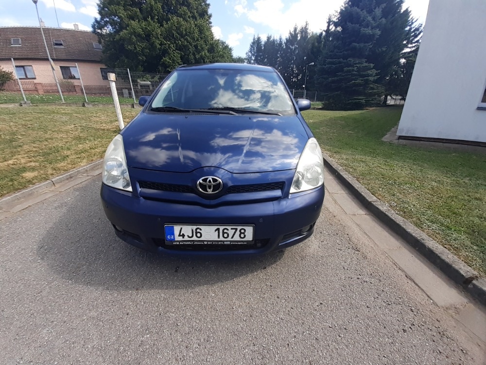 TOYOTA COROLLA VERSO 2.2 ,100KW,STK 10/2026