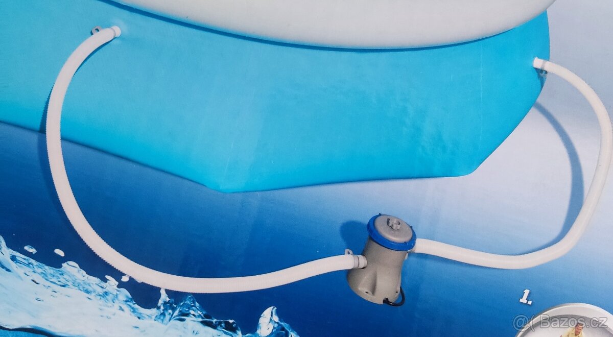 Bazén s nafukovací šálou