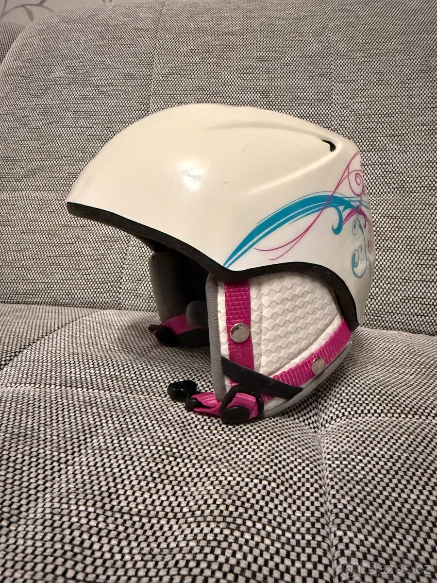 Dívčí lyžařská helma xs/s