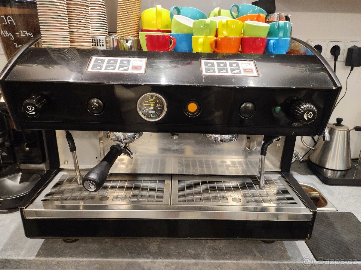 Profi dvoupákový kávovar Astoria SAE 2 po velkém servisu