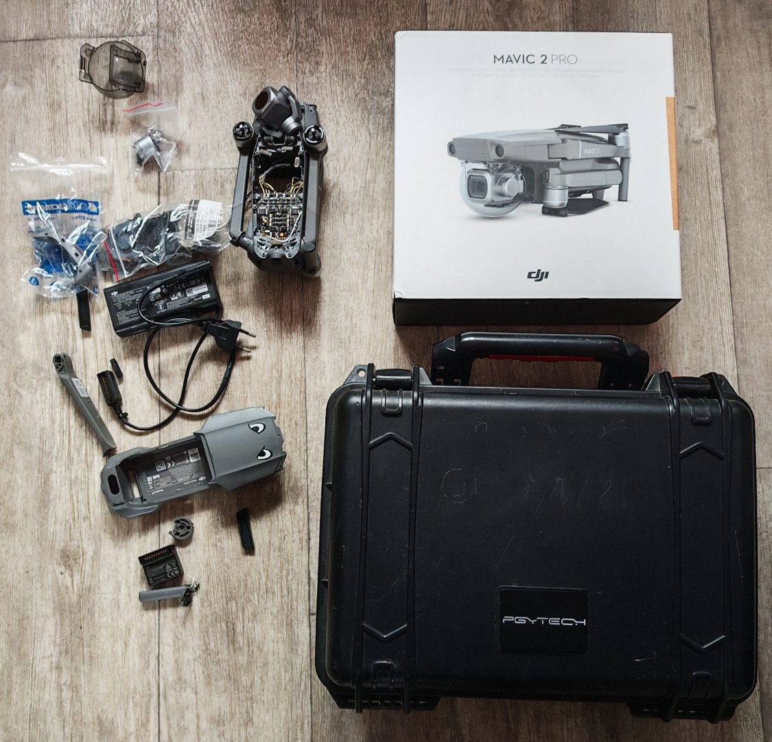 2 x DJI Mavic 2 pro + příslušenství