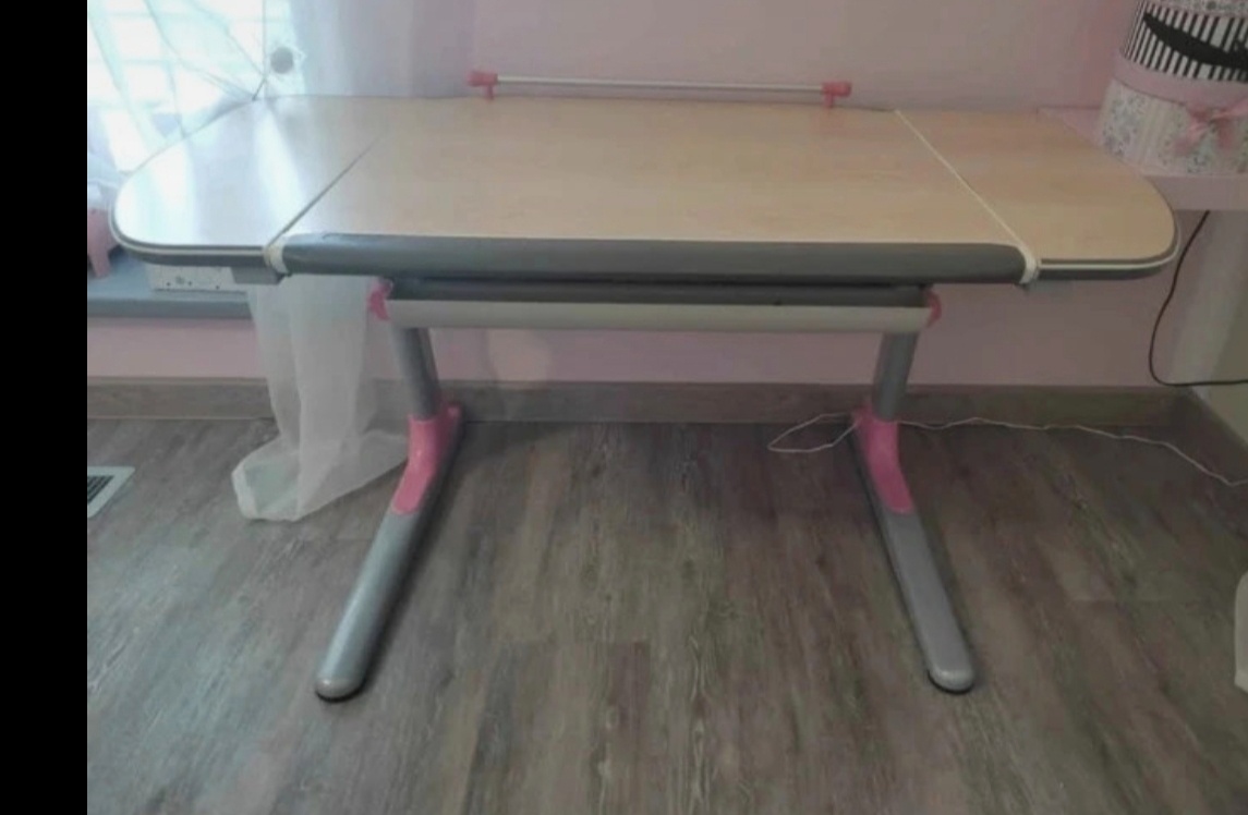 Mayer rostoucí psací stůl