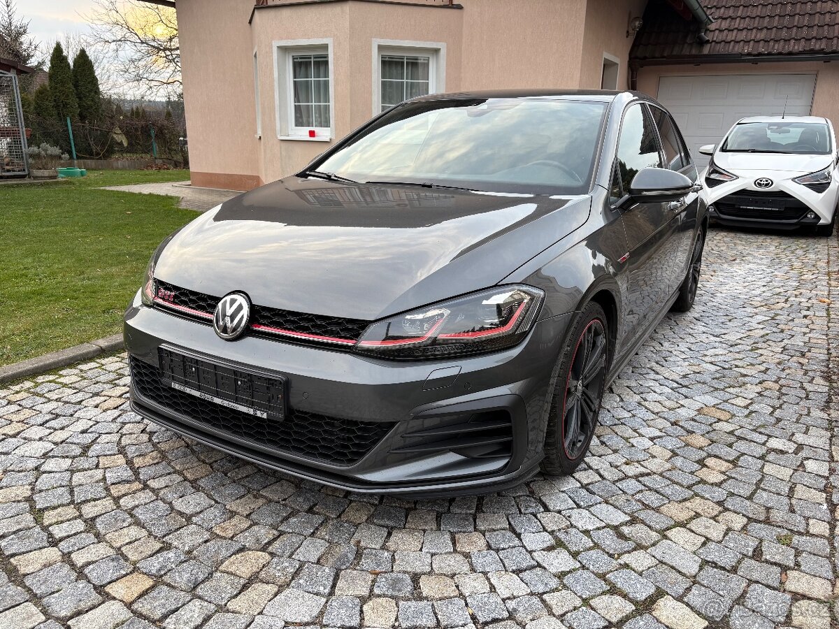 Volkswagen Golf VII 2,0 GTI BMT 180 KW DSG Performance