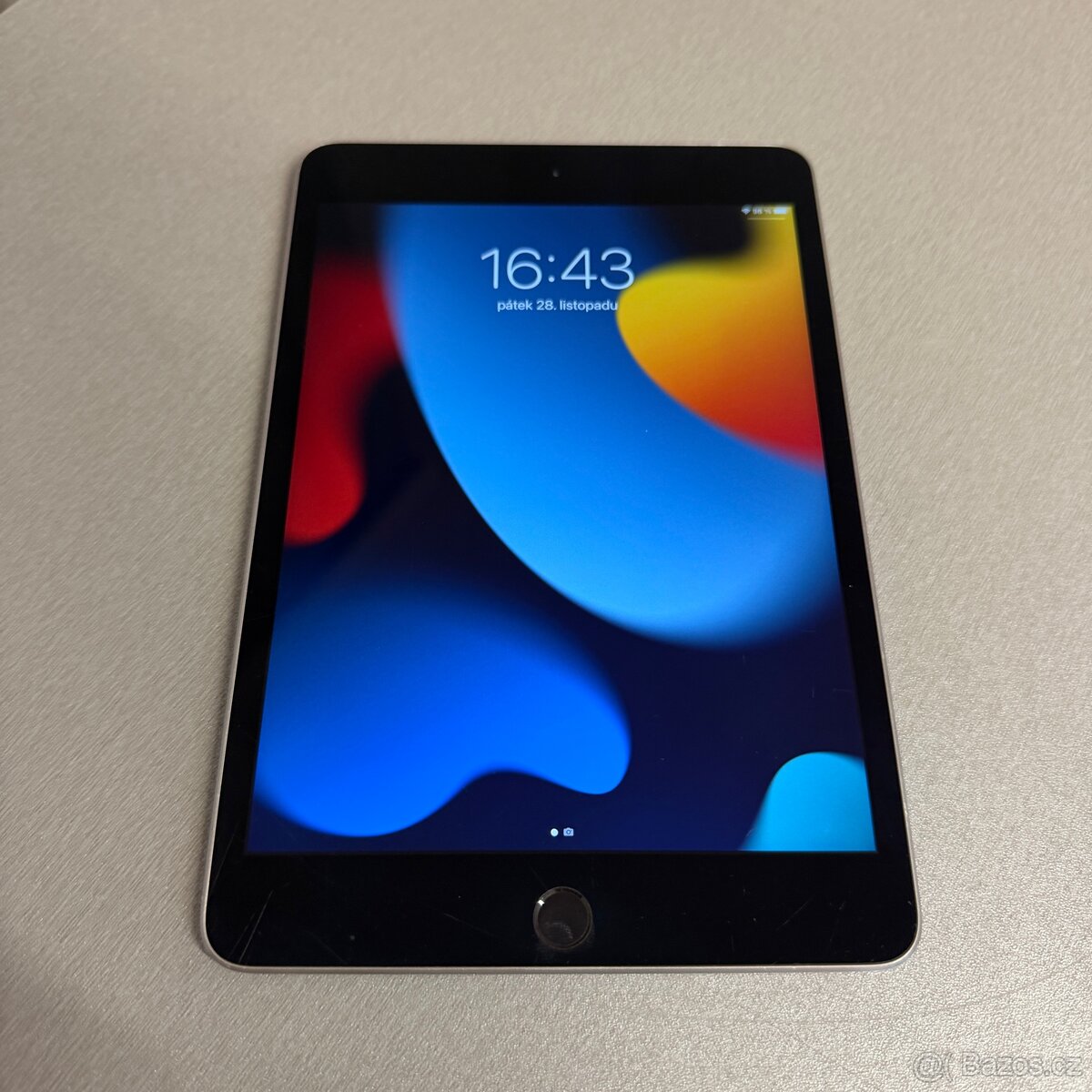 iPad mini 64GB, 12 měsíců záruka