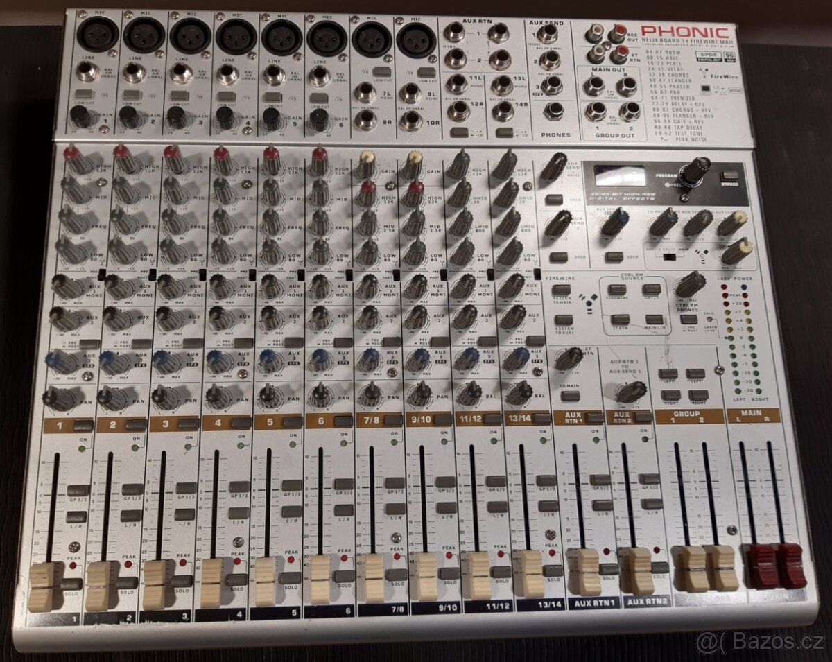 Mix pult - PHONIC Helix Board 18 Firewire MKII