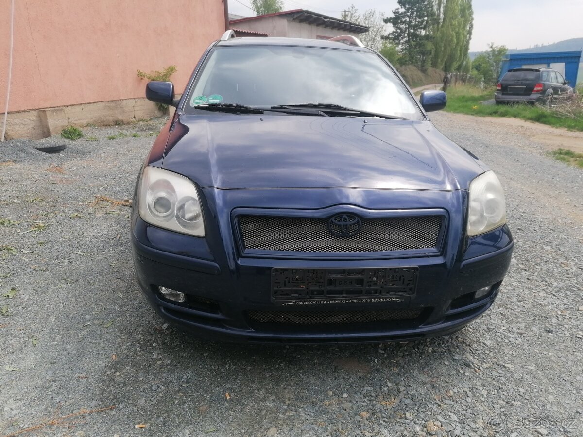 Toyota Avensis, 1.8i, r.v. 2005