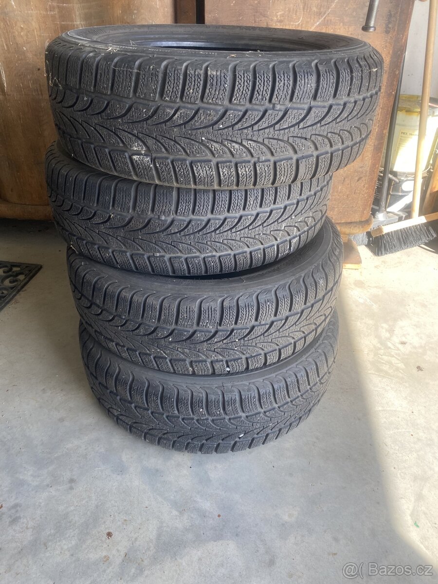 Zmní pneu NOKIAN 195/66 R15