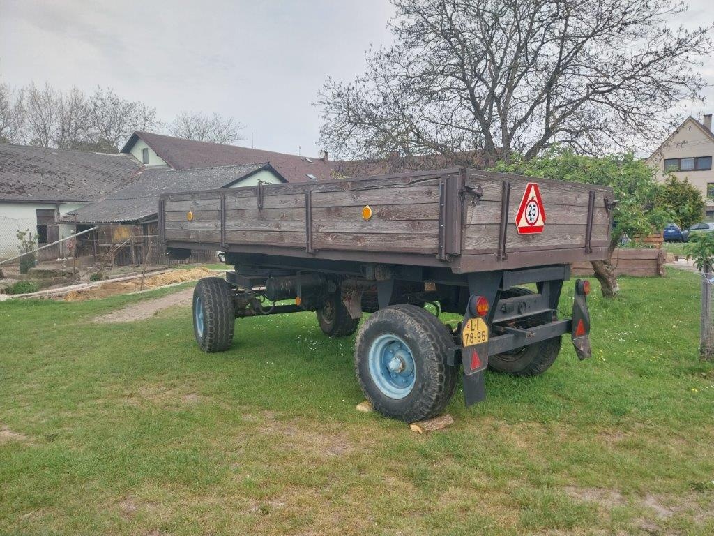 Traktorový vlek BSS PS 2