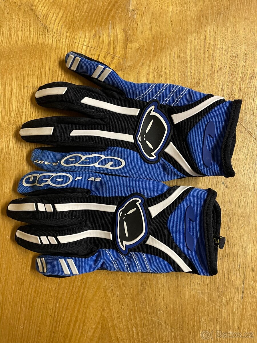 Motokrosové rukavice Ufo plast G3
